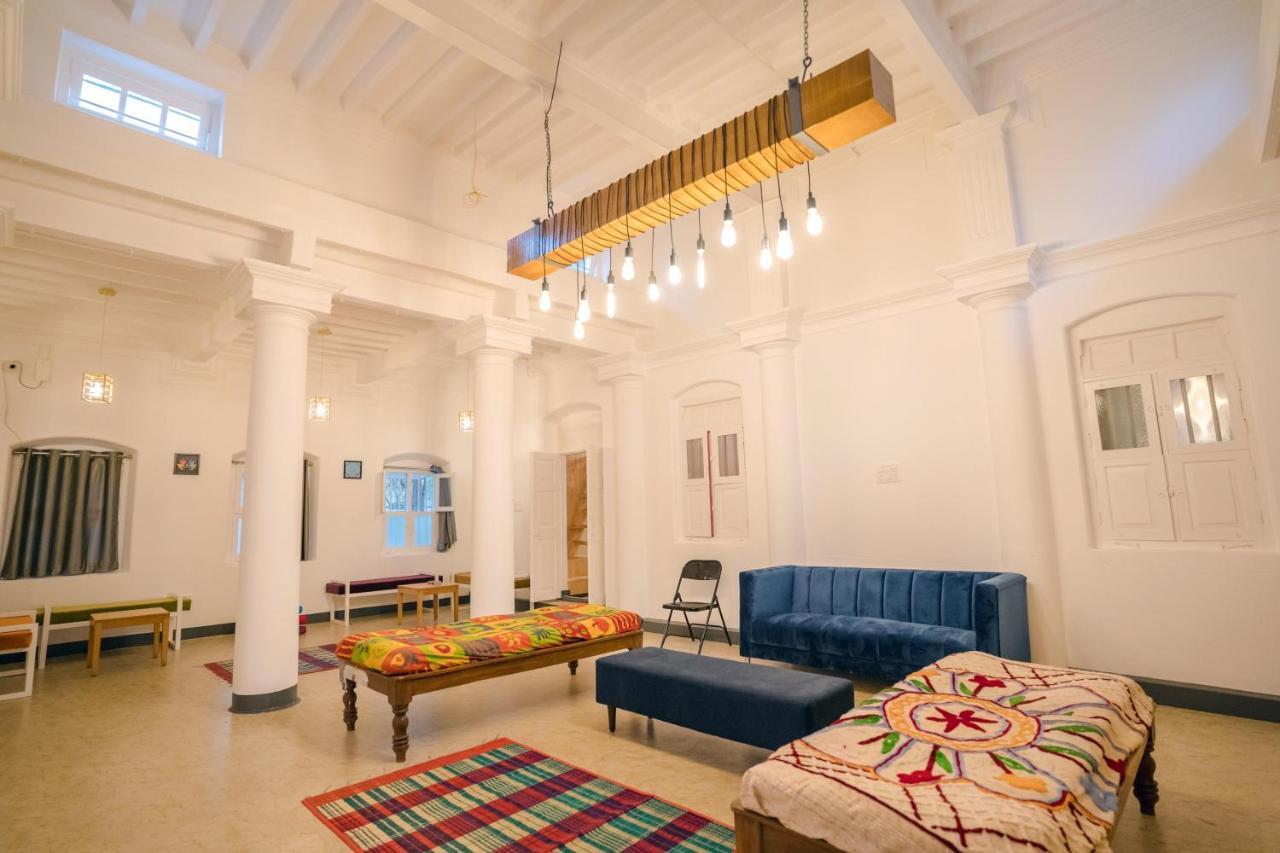 Hostel Roambay Mysore Exterior foto